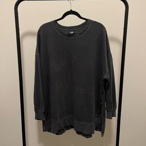 Old Navy crew neck sweater in dark grey with slits